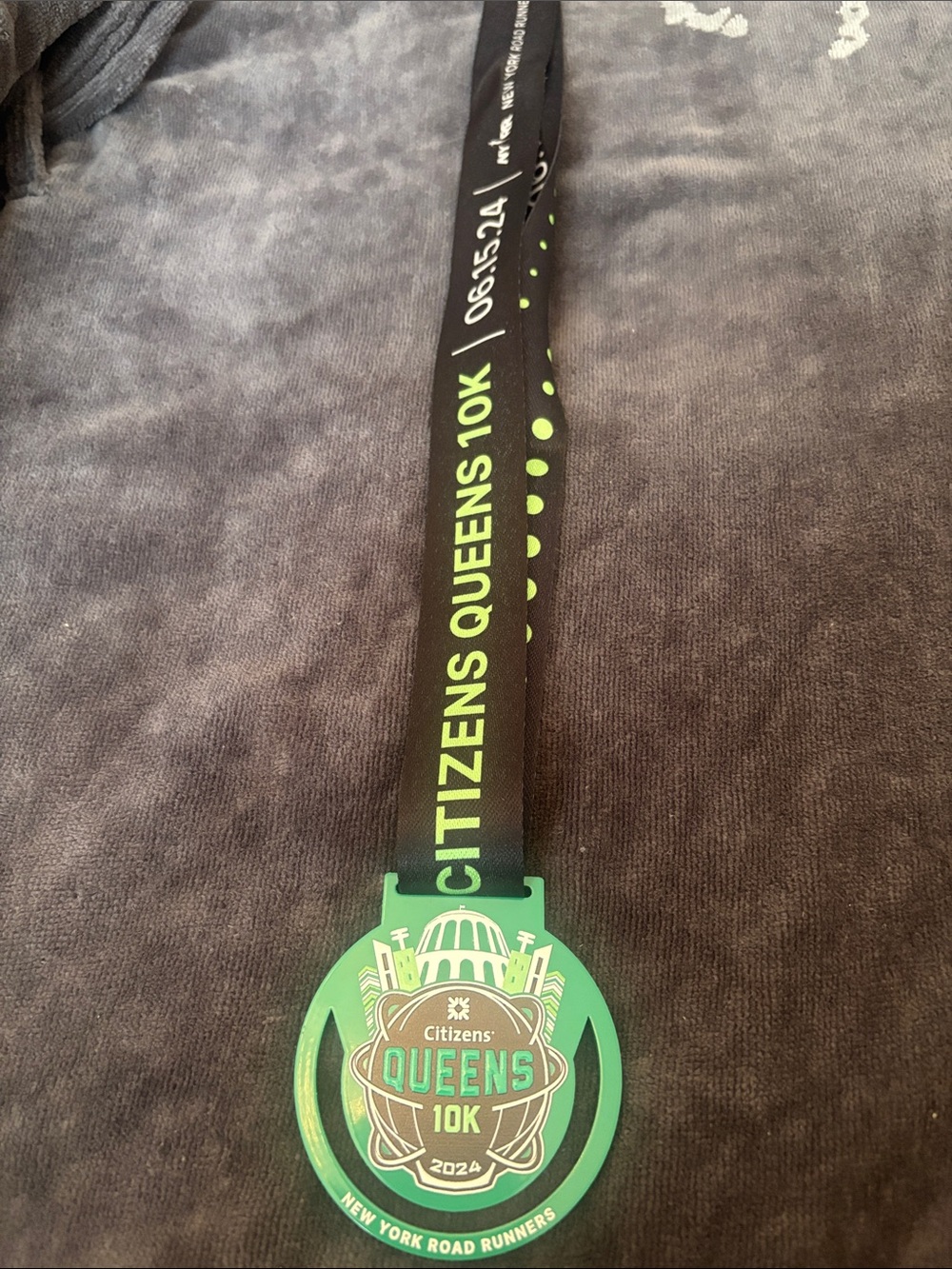 2024 Citizens Queens 10K Finisher Medal  - Green and Black